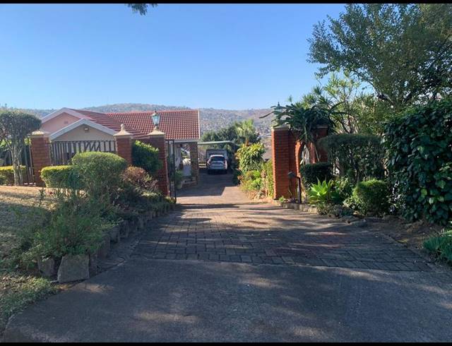 4 BEDROOM HOUSE FOR SALE IN ORIENT HEIGHTS